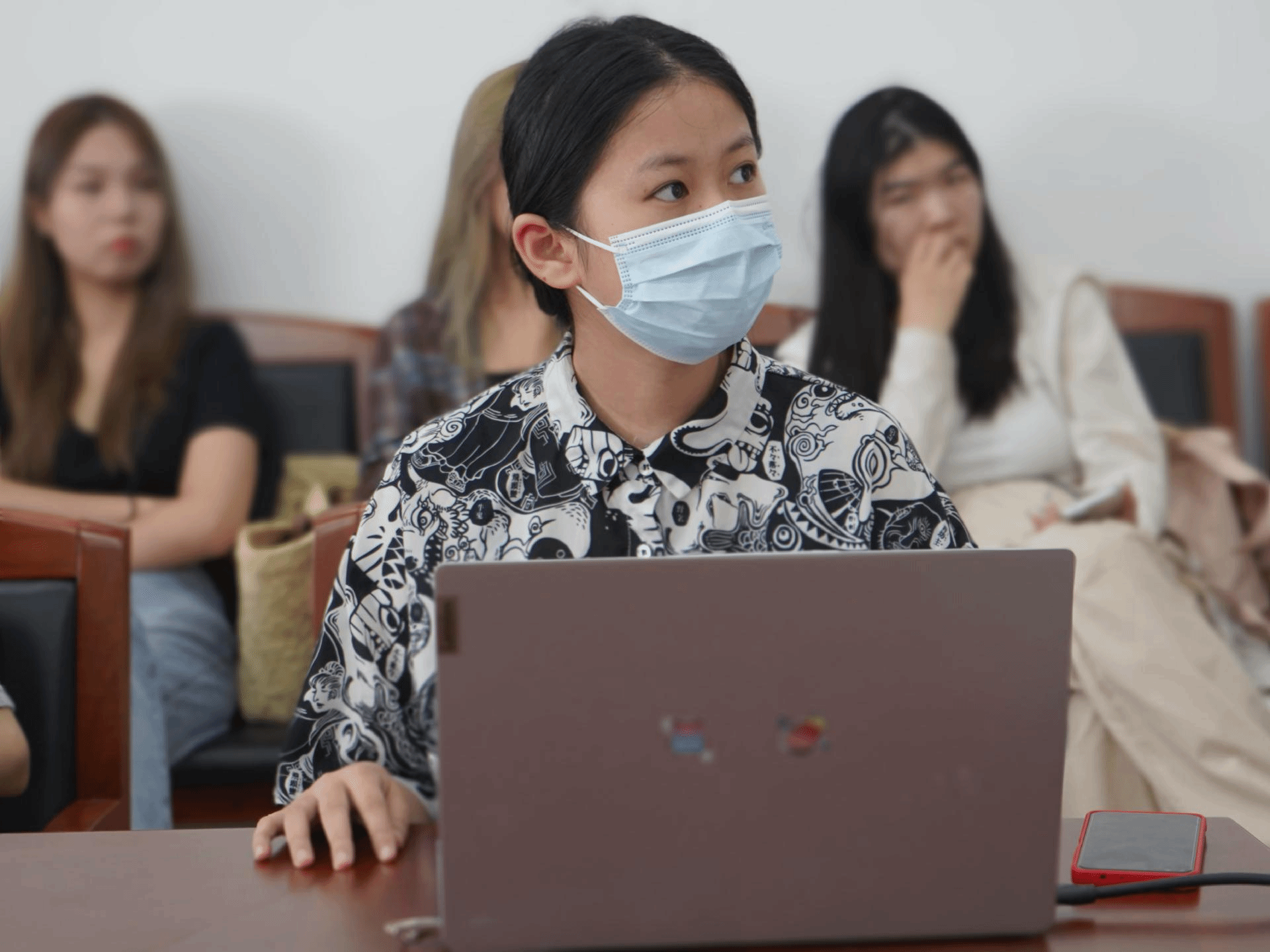 问鼎娱乐