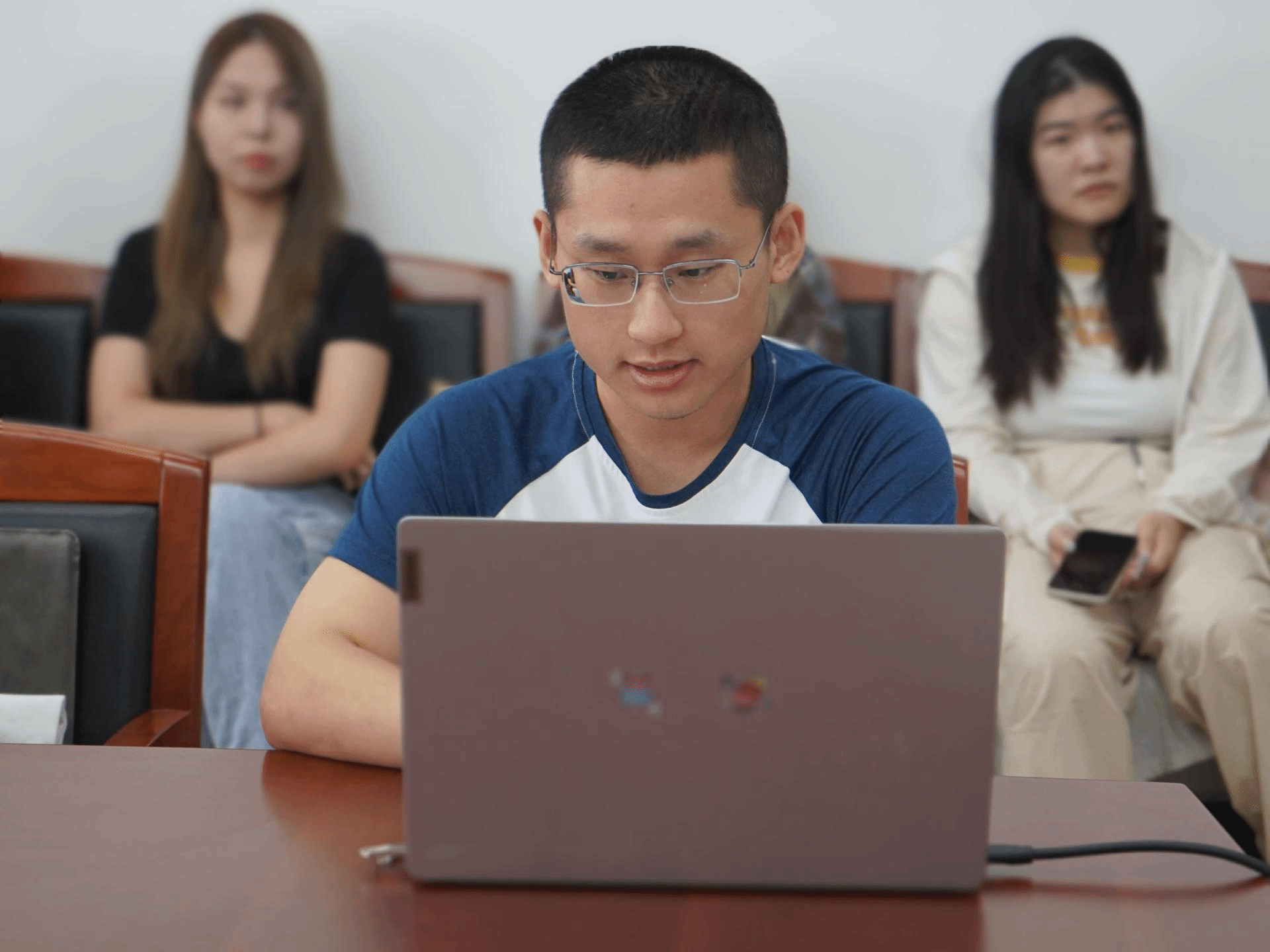 问鼎娱乐