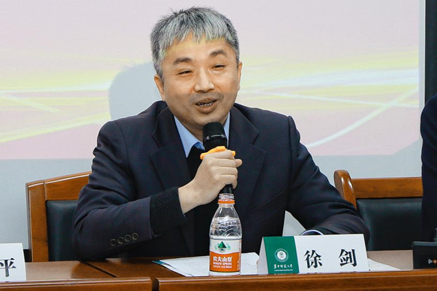 问鼎娱乐