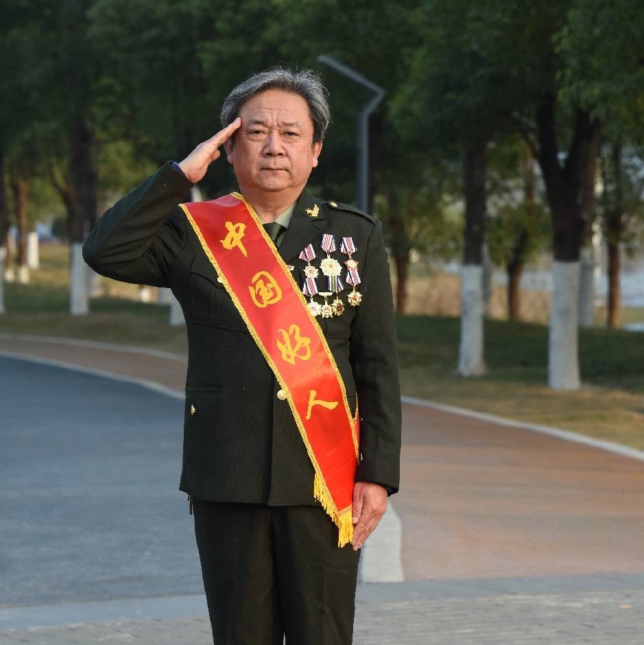 问鼎娱乐