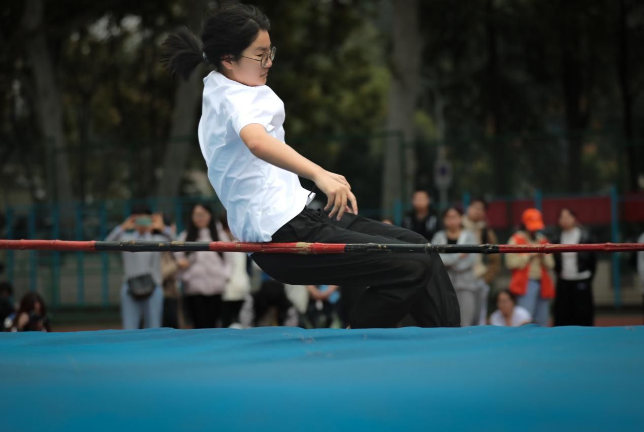问鼎娱乐