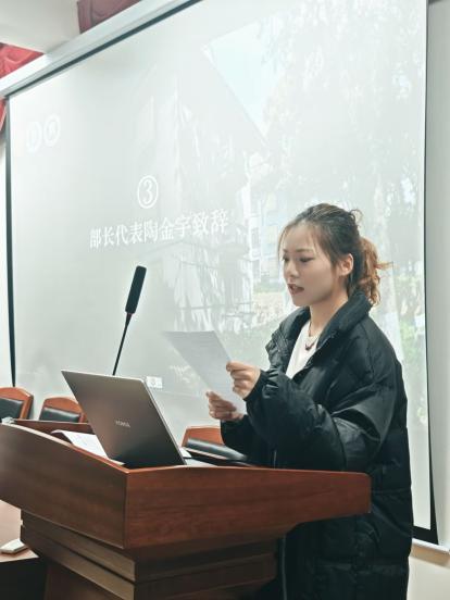 问鼎娱乐