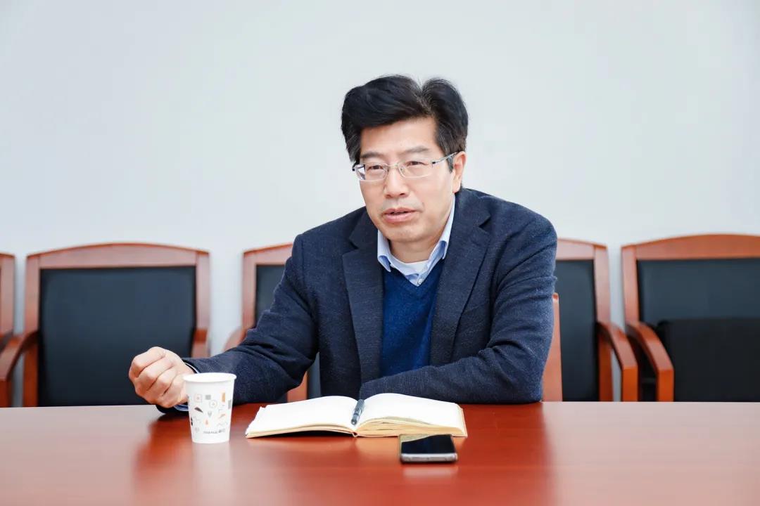 问鼎娱乐