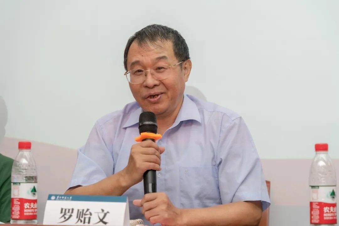 问鼎娱乐