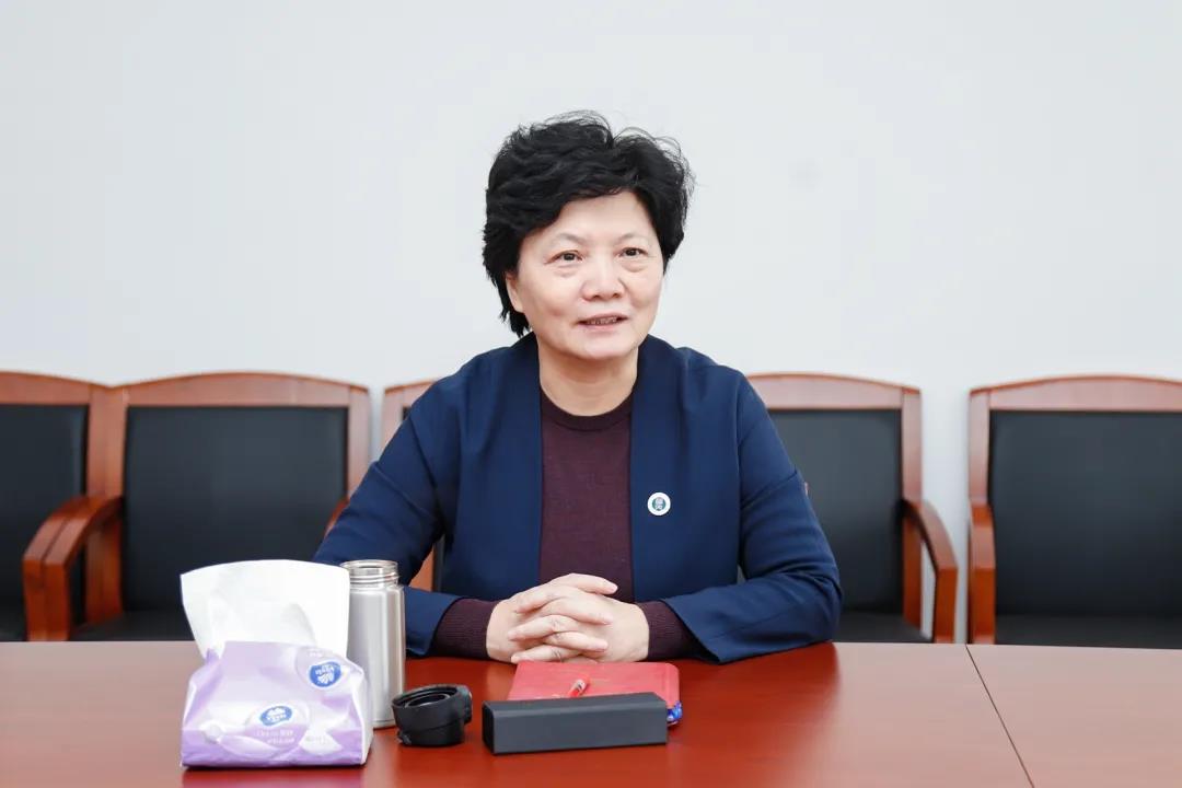 问鼎娱乐
