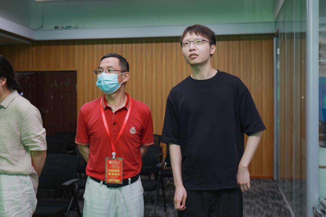问鼎娱乐