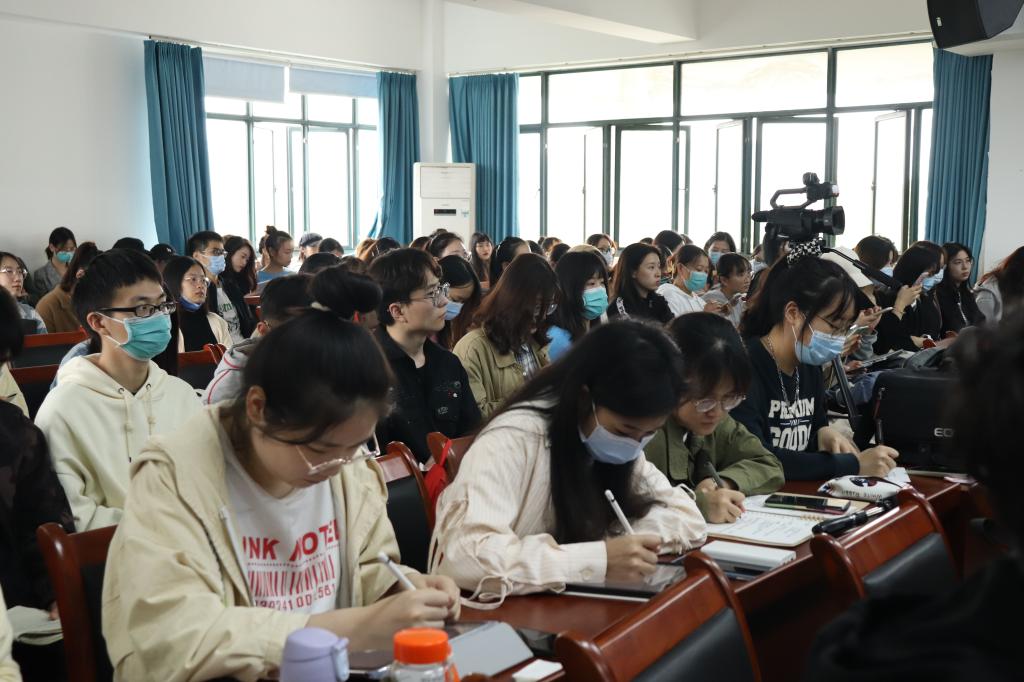 问鼎娱乐